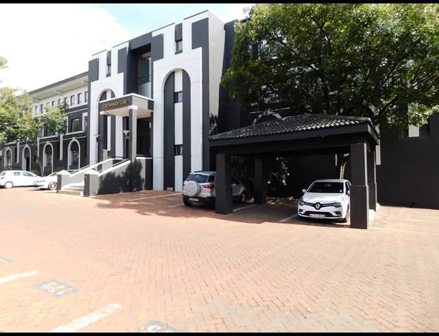 60M² OFFICE TO LET IN HYDE PARK